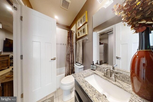 Building Photo - 950 Mississippi Ave SE