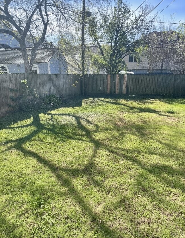 Building Photo - 4390 Harvest Ln