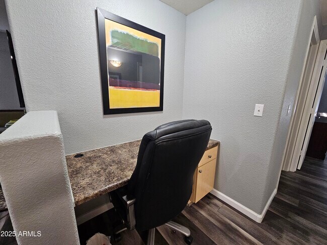 Building Photo - 18416 N Cave Creek Rd