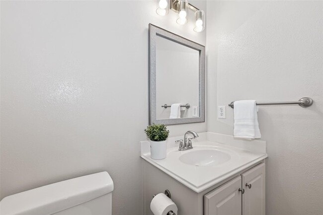 Building Photo - 20722 Smokey Sage Dr