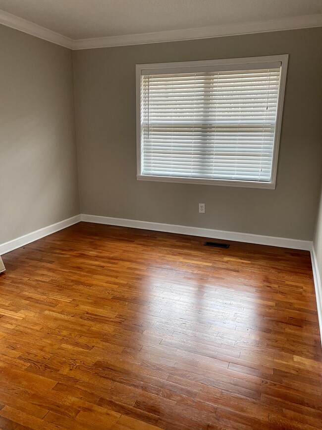 Bedroom - 277 Arkadelphia Rd