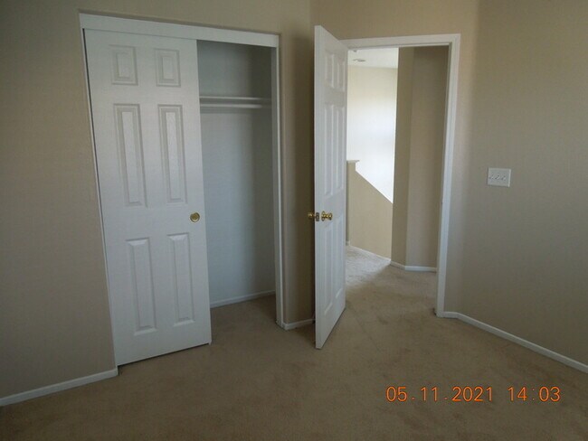 Building Photo - 33770 Willow Haven Ln