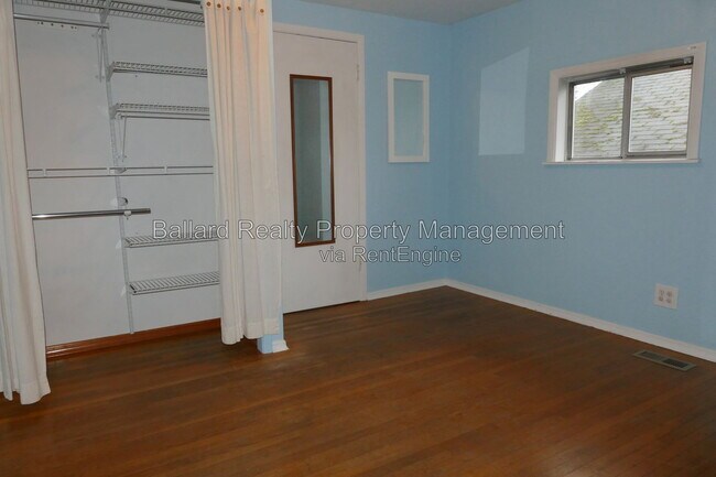 Building Photo - 509 N 70th St