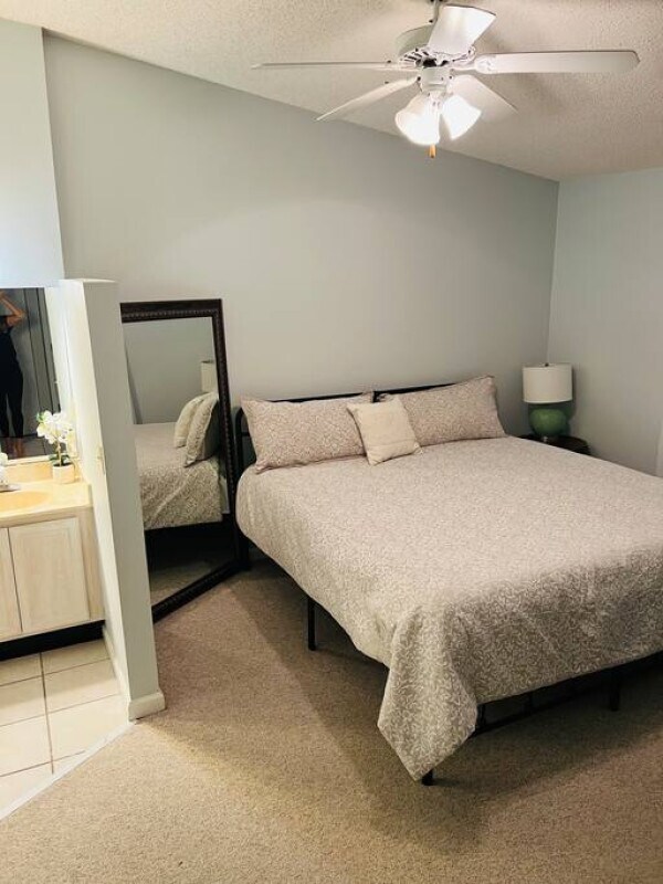 Building Photo - 26 Talavera Ct