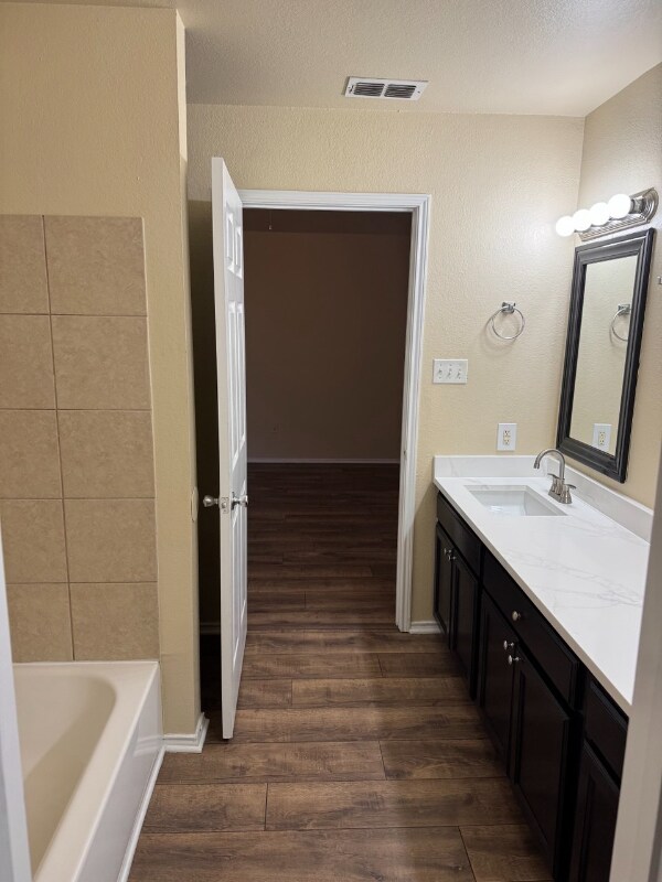 Building Photo - 129 Lindas Creek Ln