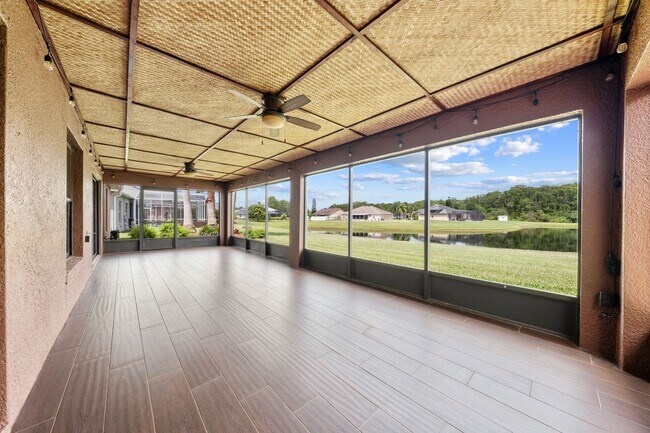 Building Photo - Charming 3 Bedroom 2 Bath Home - Sawgrass ...