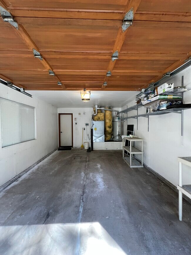 Building Photo - 861 Stanford Ave