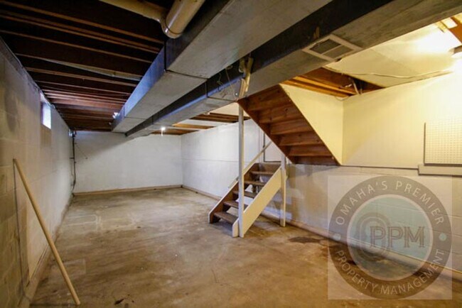 Building Photo - 11652-11654 Camden Ave