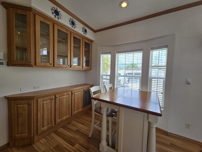 Building Photo - 1377 Mainsail Ln