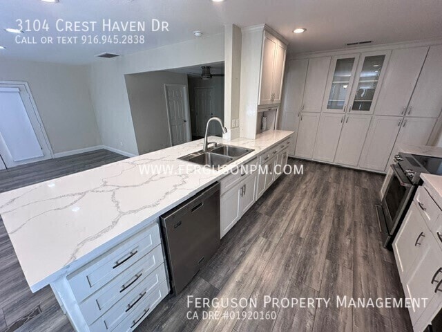 Building Photo - 3104 Crest Haven Dr