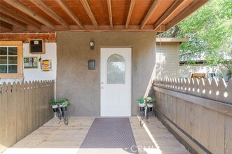 Building Photo - 13333 Gladstone Ave