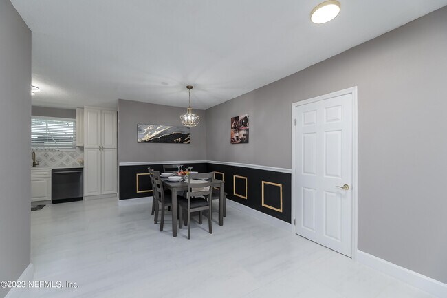 Building Photo - 5262 Tulane Ave