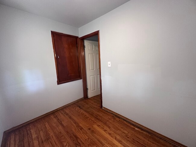 Building Photo - 101 Virginia-N