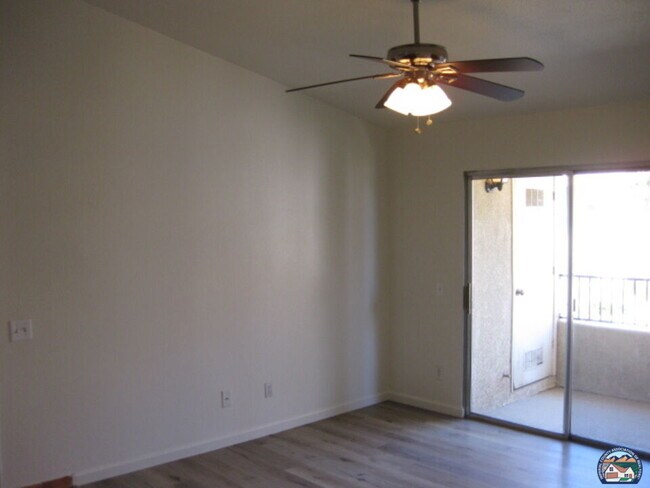 Building Photo - 1200 Rodeo Dr