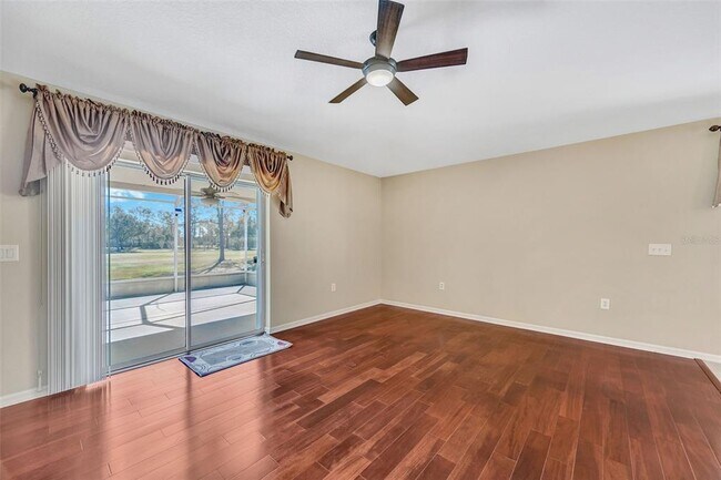 Building Photo - 5600 S Sparrow Hawk Ct