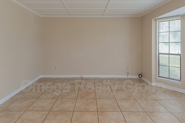 Building Photo - 2364 Grayson Valley Cir