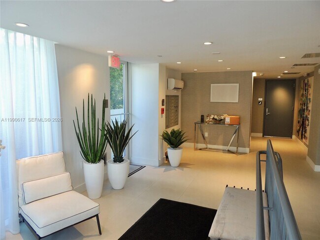 Building Photo - 1170 101st St