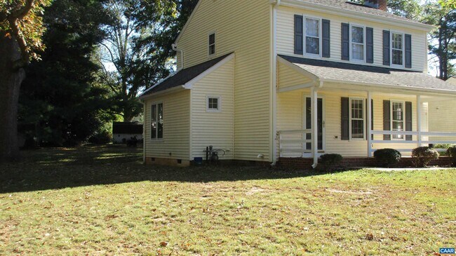 Building Photo - 1675 Ravens Pl