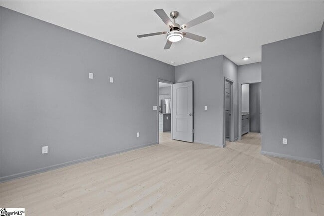 Building Photo - 404 Fairfield St