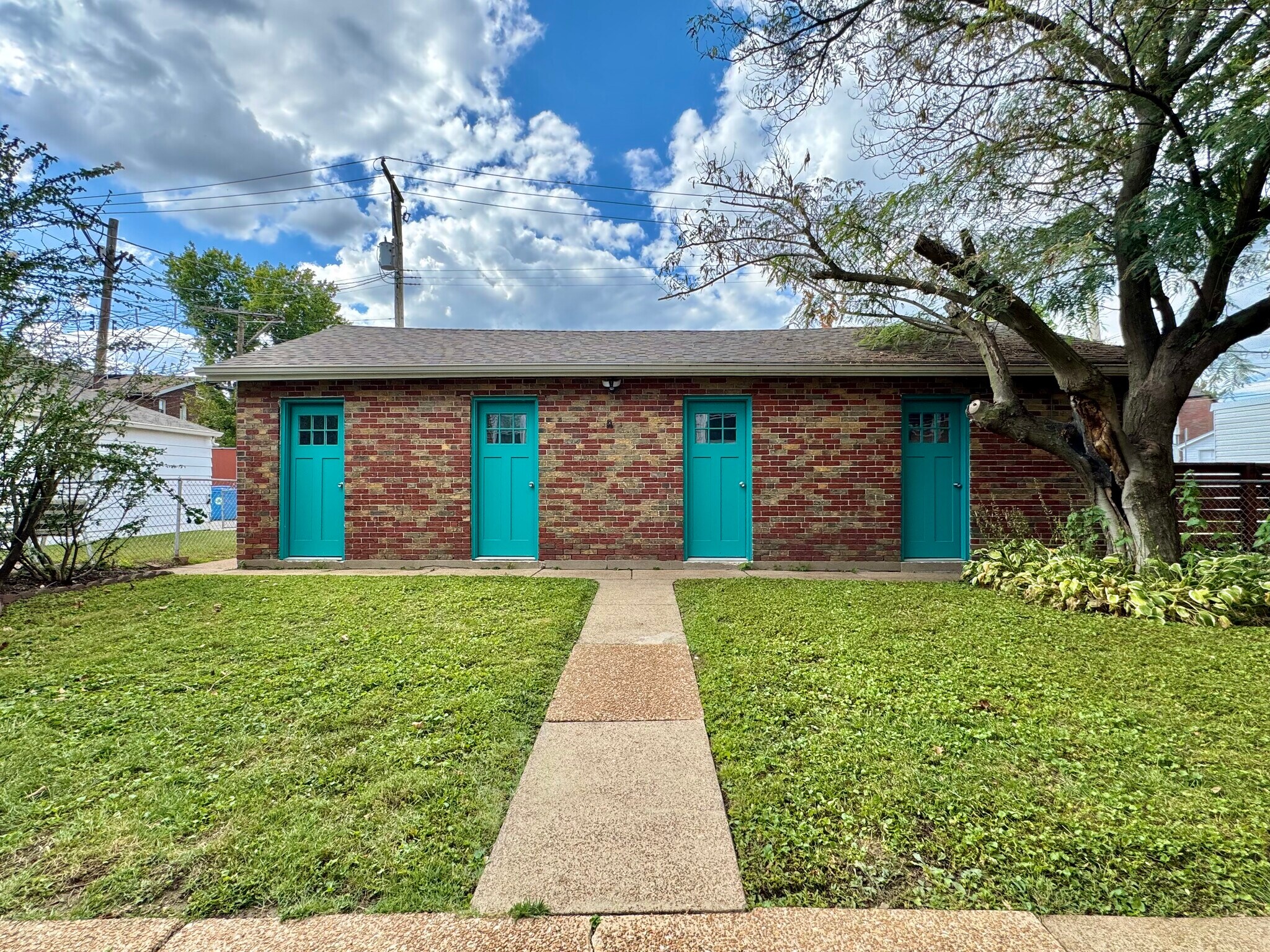 Building Photo - 3525-3527 Lawn Ave