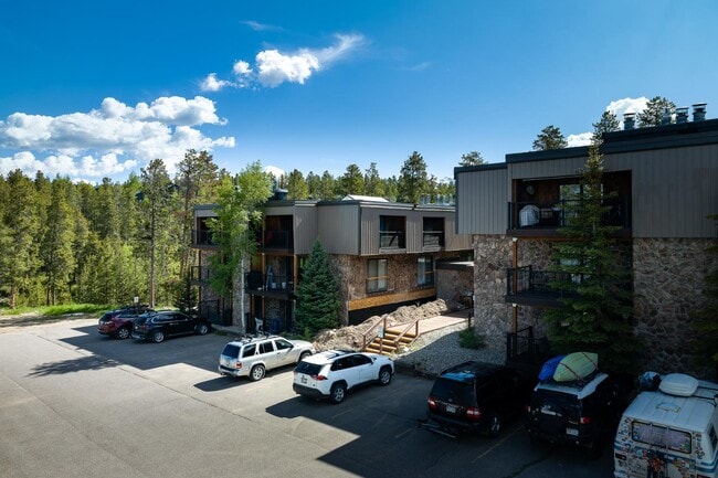 Building Photo - 88 Jabberwocky