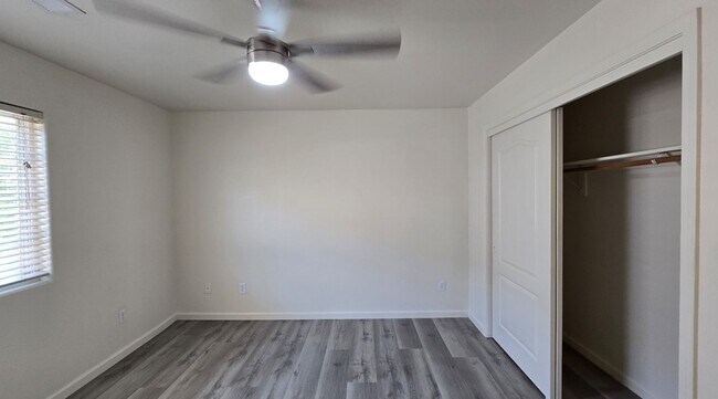 Building Photo - 6124 Royal Coach Cir