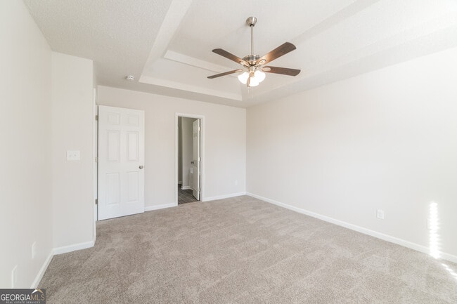 Building Photo - 3265 Trail Point