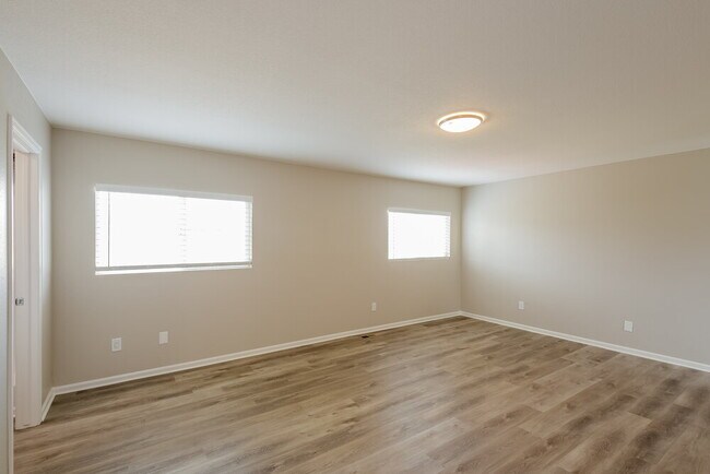 Building Photo - 9565 Elk Mountain Cir