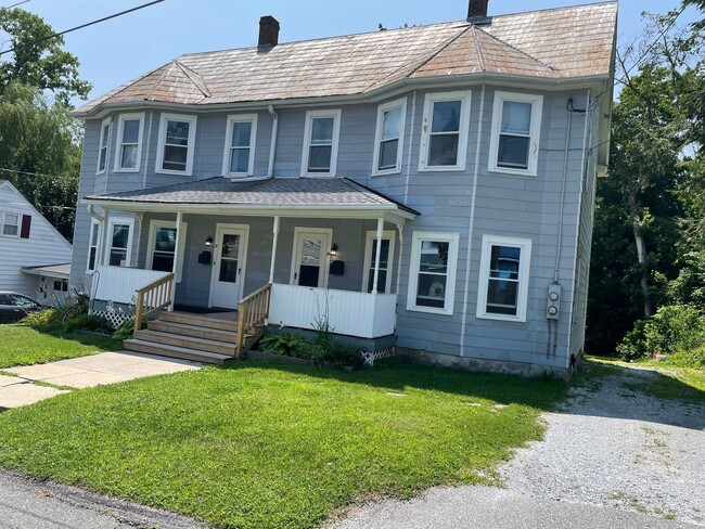 Building Photo - 12-14 West St