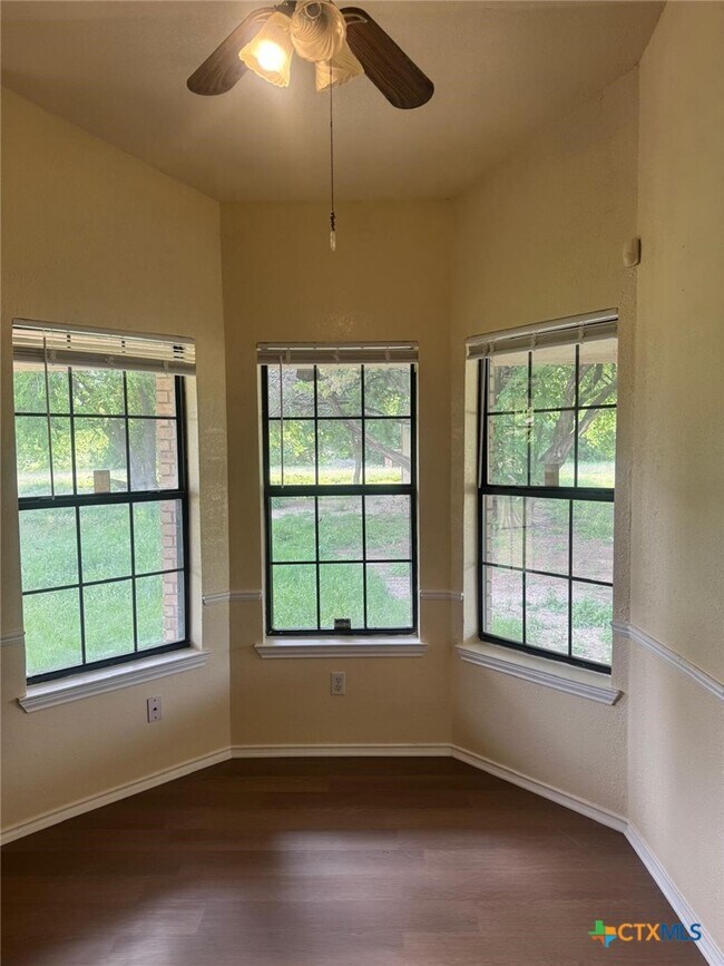 Building Photo - 2311 Old FM 440 Rd