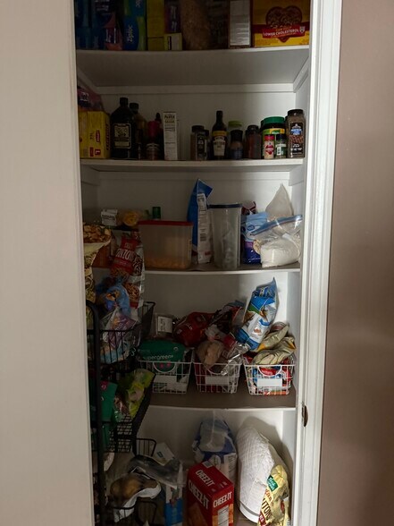 Building Photo - 13907 Hawick Dr