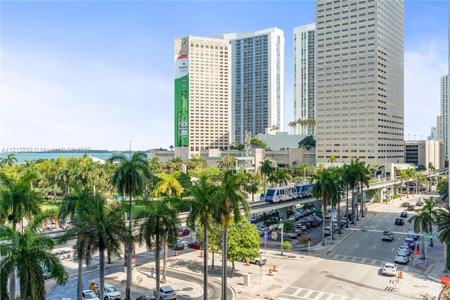 Building Photo - 50 Biscayne Blvd