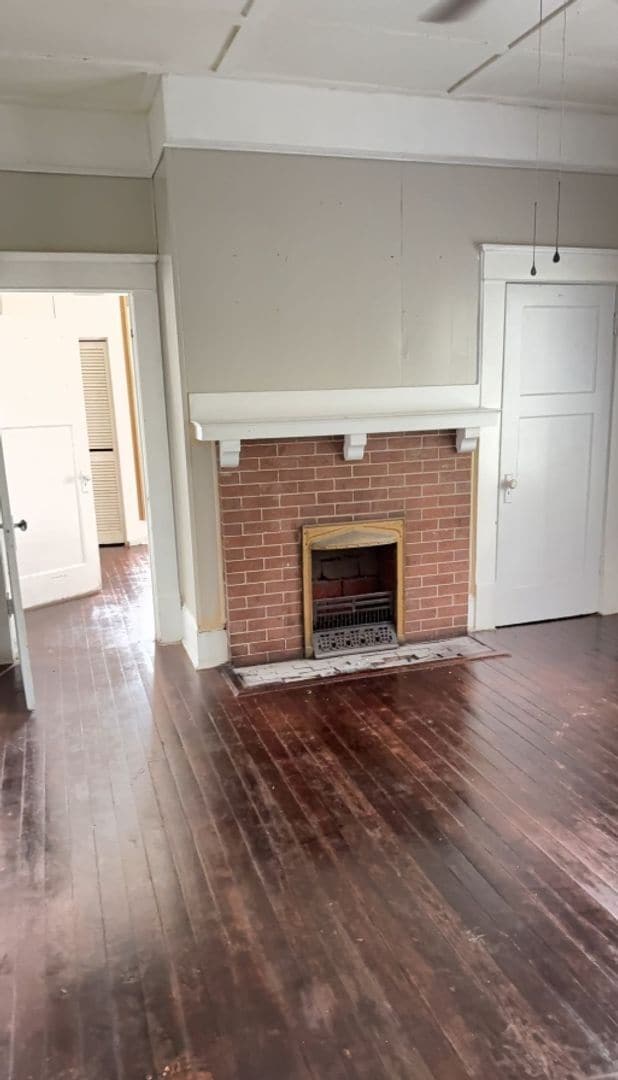 Building Photo - 3 Bed 1 Bath House