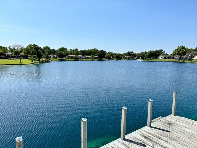 Building Photo - 7002 Holly Rd