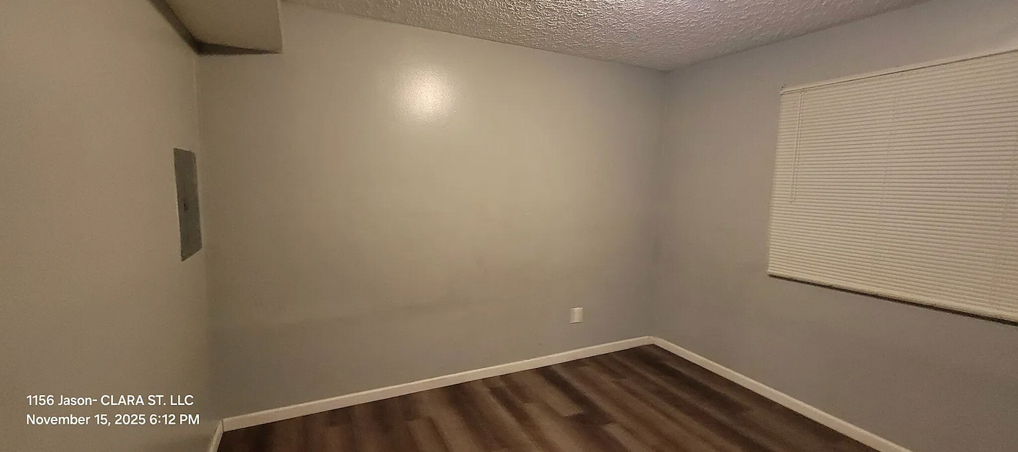 Building Photo - 1156 Jason Ave