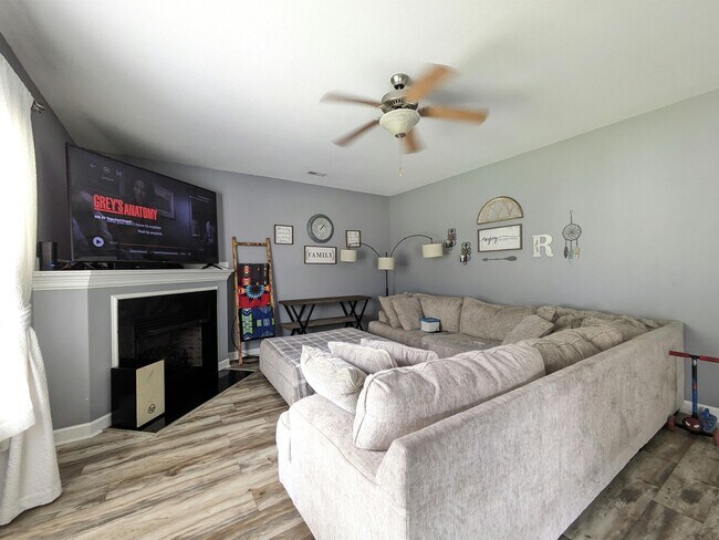 Building Photo - 205 Bell Ridge Ln