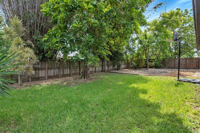 Building Photo - 13828 SW 283rd Terrace