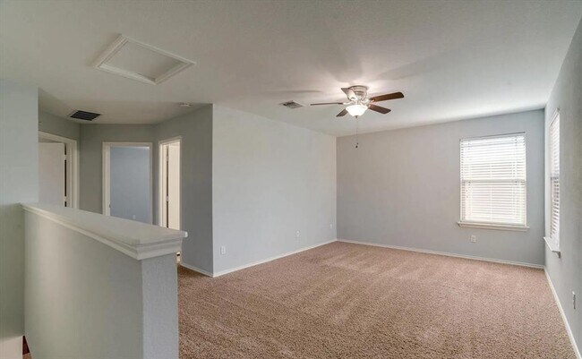 Building Photo - 6801 Baythorne Dr