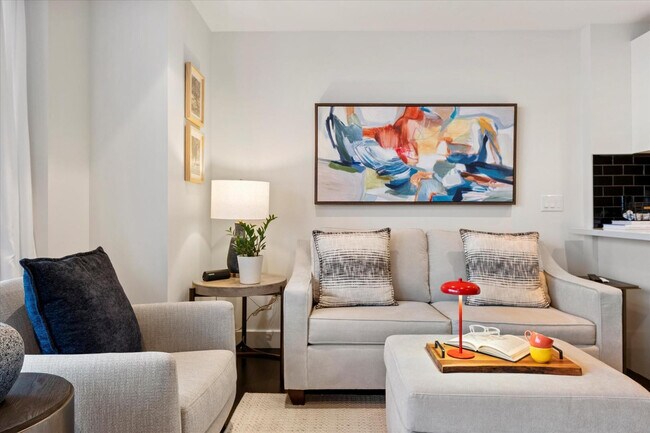 Building Photo - 4422 N 75th St