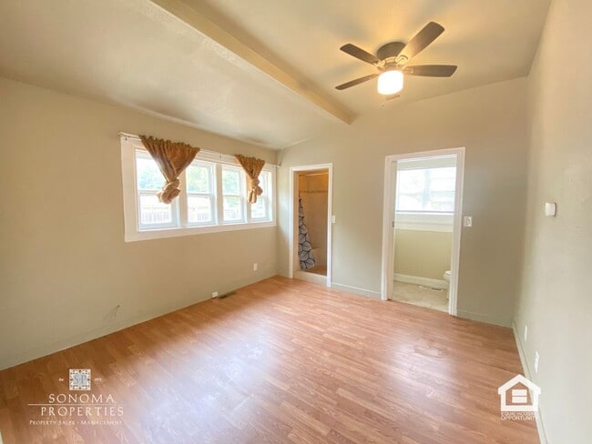 Building Photo - Charming 3bd/2ba Home on Sonoma Highway