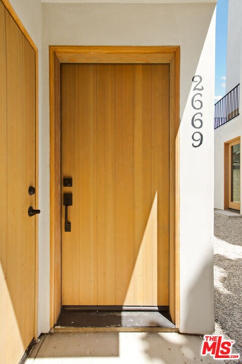 Building Photo - 2669 Benedict St