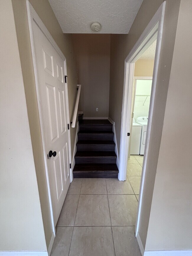 Building Photo - 54A Piney Branch Way Patio Townhome