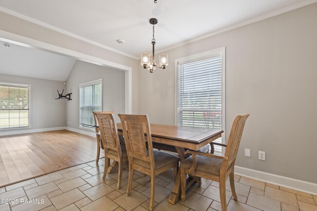 Building Photo - 1007 Baker Hughes Rd