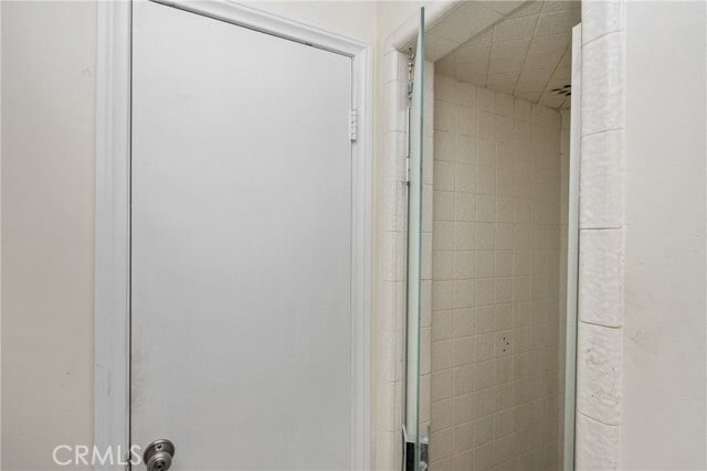 Building Photo - 1435 W Wedgewood Dr