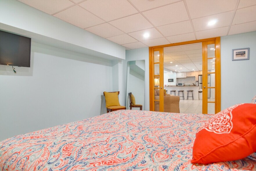 Building Photo - 89 Sunset Cir