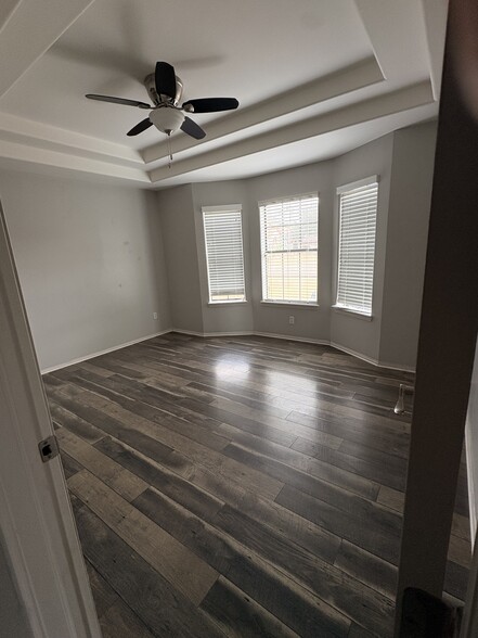 Bedroom 1 - 2921 W Iris Ave