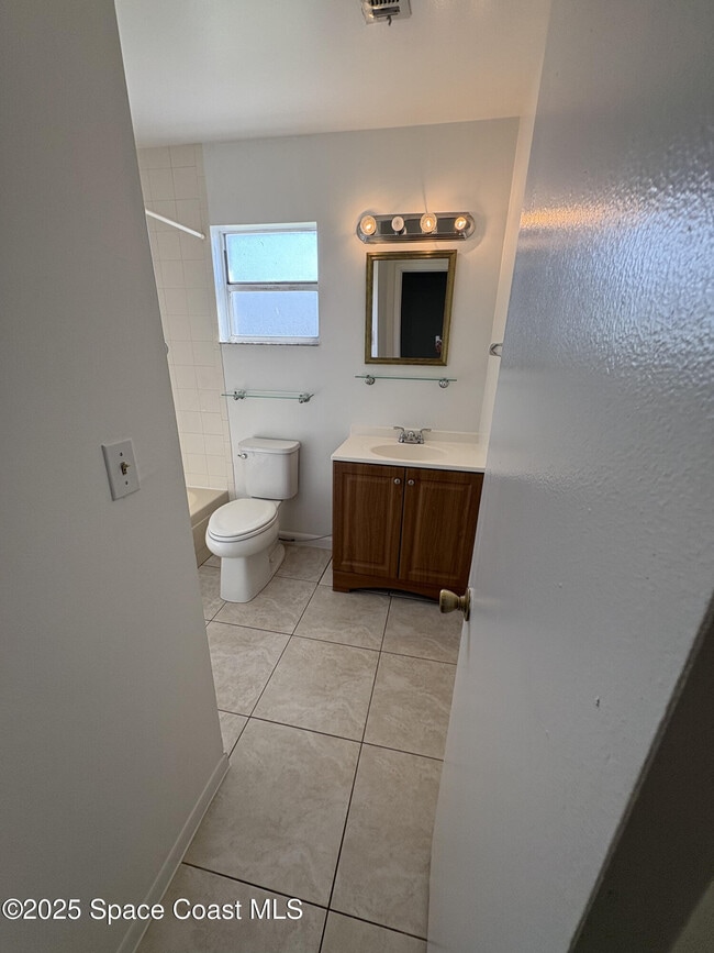 Building Photo - 1416 Croftwood Dr