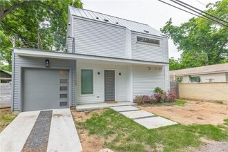 Building Photo - 1708 Haskell St