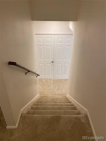 Building Photo - 7122 Golden Acacia Ln