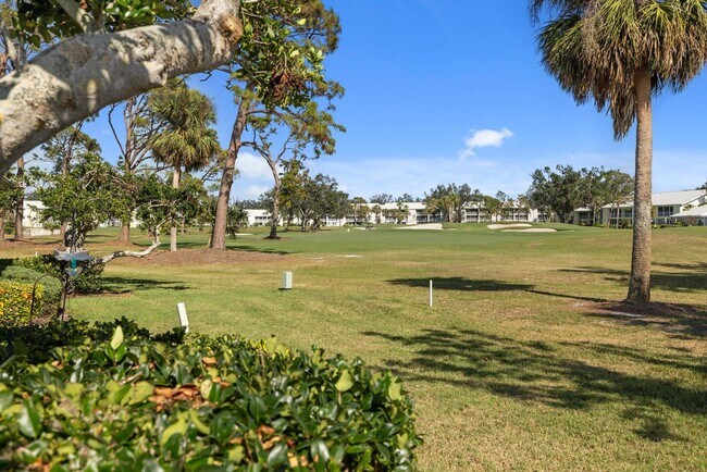 Building Photo - Seasonal Short-Term 2 Bedroom 2 Bathroom Villa at Augusta Villas in Plantation!